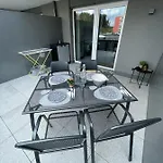 Stunning Woerthersee Apartman