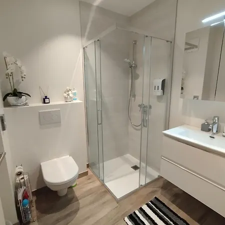Stunning Woerthersee Apartment *