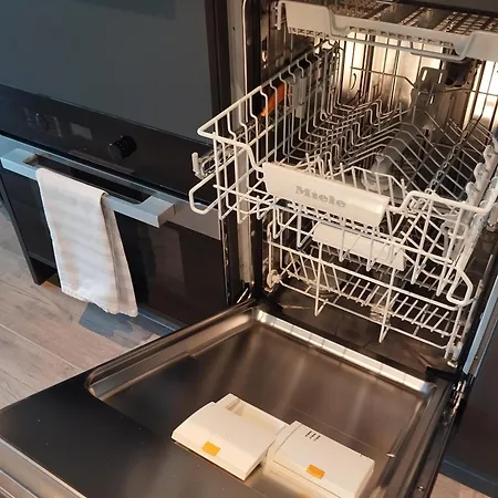 Stunning Woerthersee Sekull