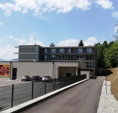 Apartament Stunning Woerthersee Sekull