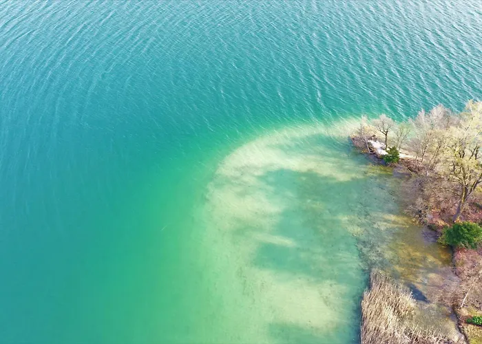 Stunning Woerthersee Sekull